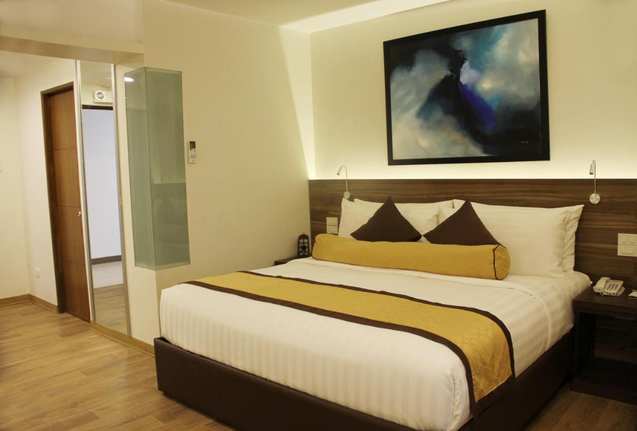 Hotel Marciano Каламба Экстерьер фото